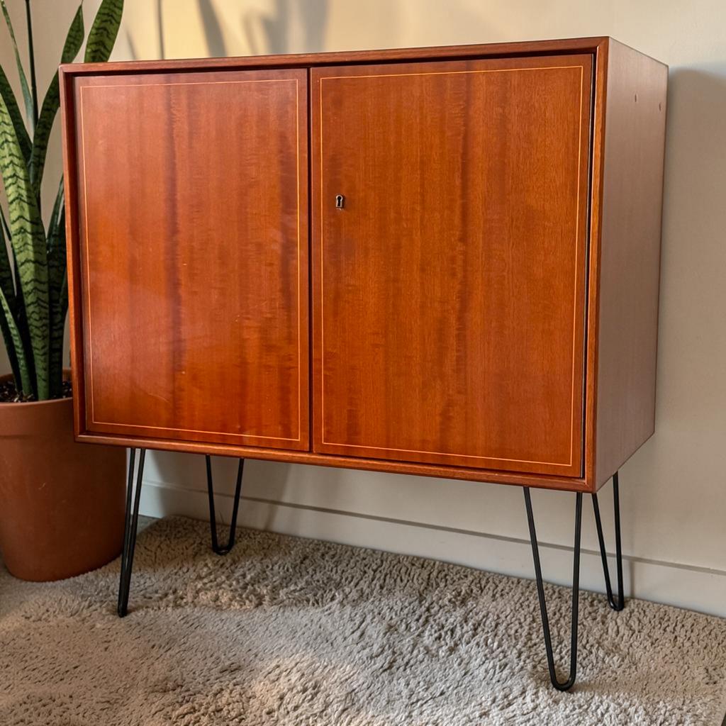 Vintage Formule Kempkes dressoir | wandkast | teakhout, Huis en Inrichting, Kasten | Dressoirs, Ophalen, Niet bekend, 25 tot 50 cm
