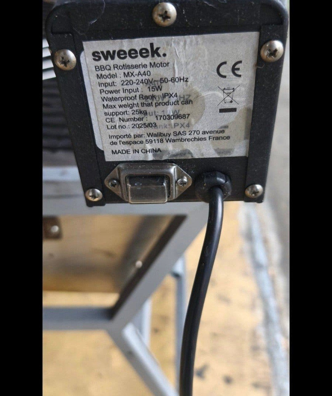 BBQ Rotisserie Grill met Motor (Sweeek MX-A40), Ophalen of Verzenden, Zo goed als nieuw, Sweeek
