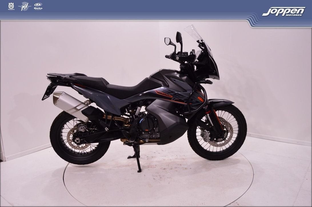 KTM 890 Adventure (bj 2021), 2 cilinders, 890 cc, Bedrijf, Onbekend