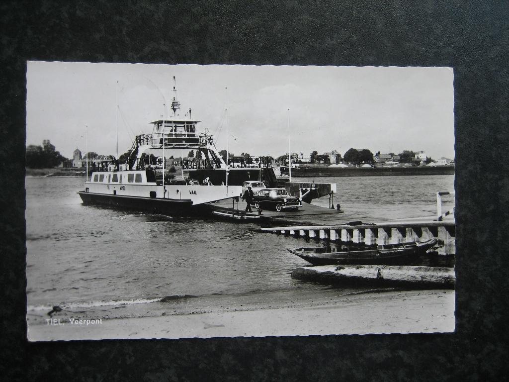 TIEL Veerpont A, Ophalen of Verzenden, 1960 tot 1980, Gelderland