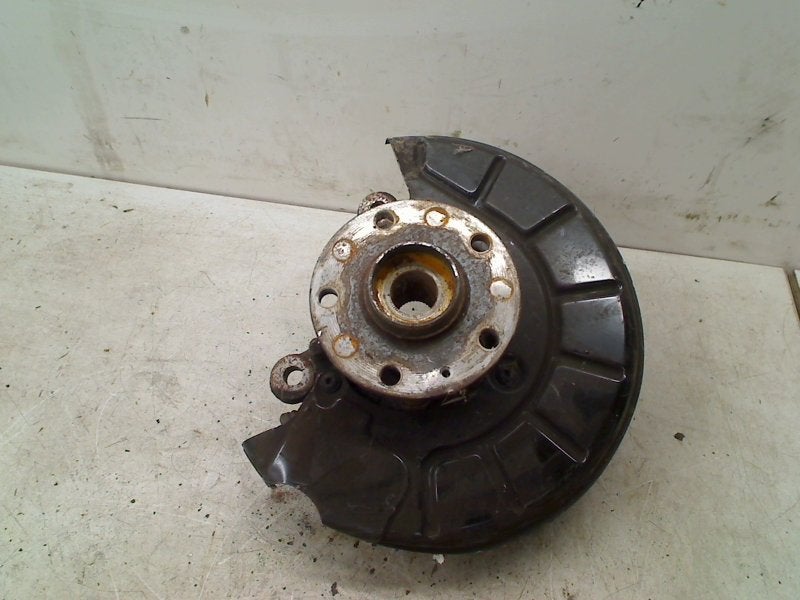Fusee Links Voor Caddy III (2KA,2KH,2CA,2CH) 2011, Gebruikt, Volkswagen, Volkswagen AG, Kundenbetreuung@volkswagen.de