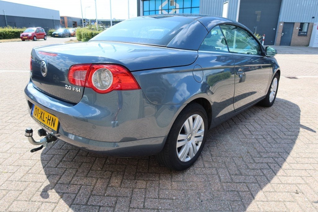 Volkswagen EOS 2.0-16V FSI (DAK DEFECT) Diagnose rapport aan, Auto's, Gebruikt, 4 cilinders, 4 stoelen, Bedrijf