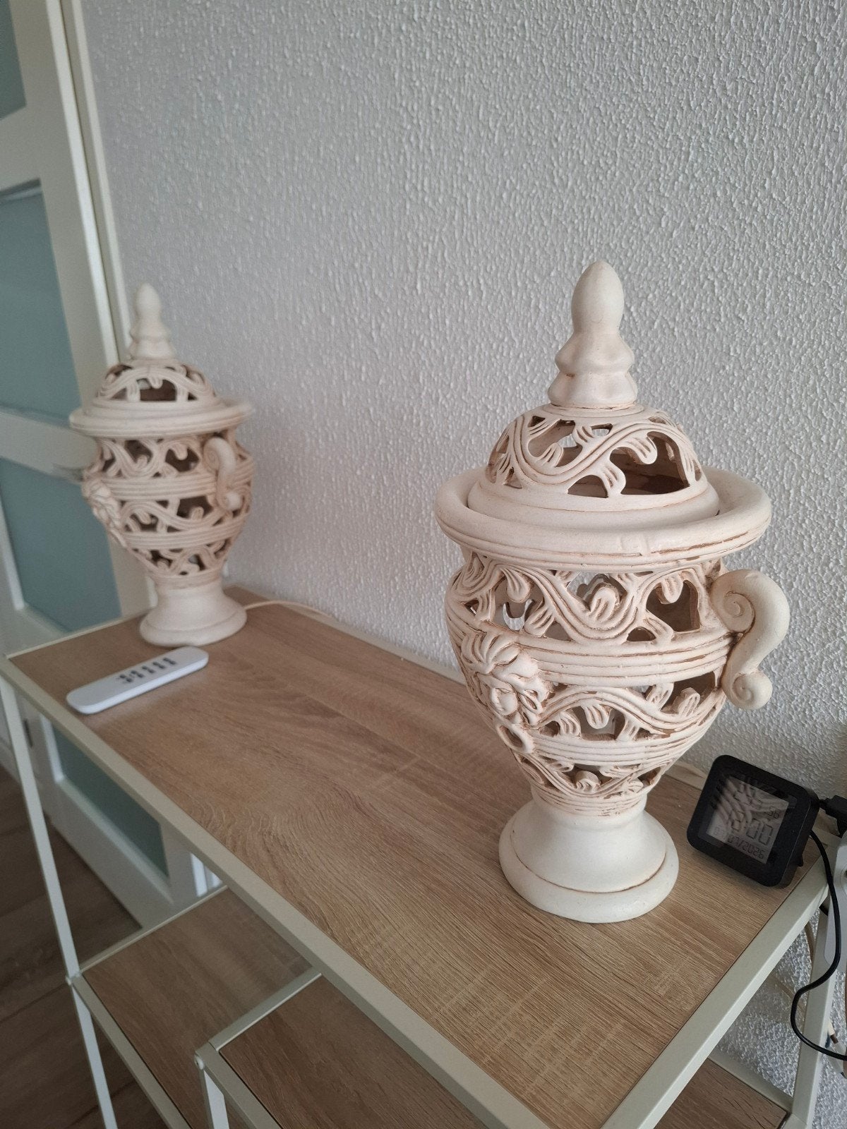 2 lampjes, Ophalen