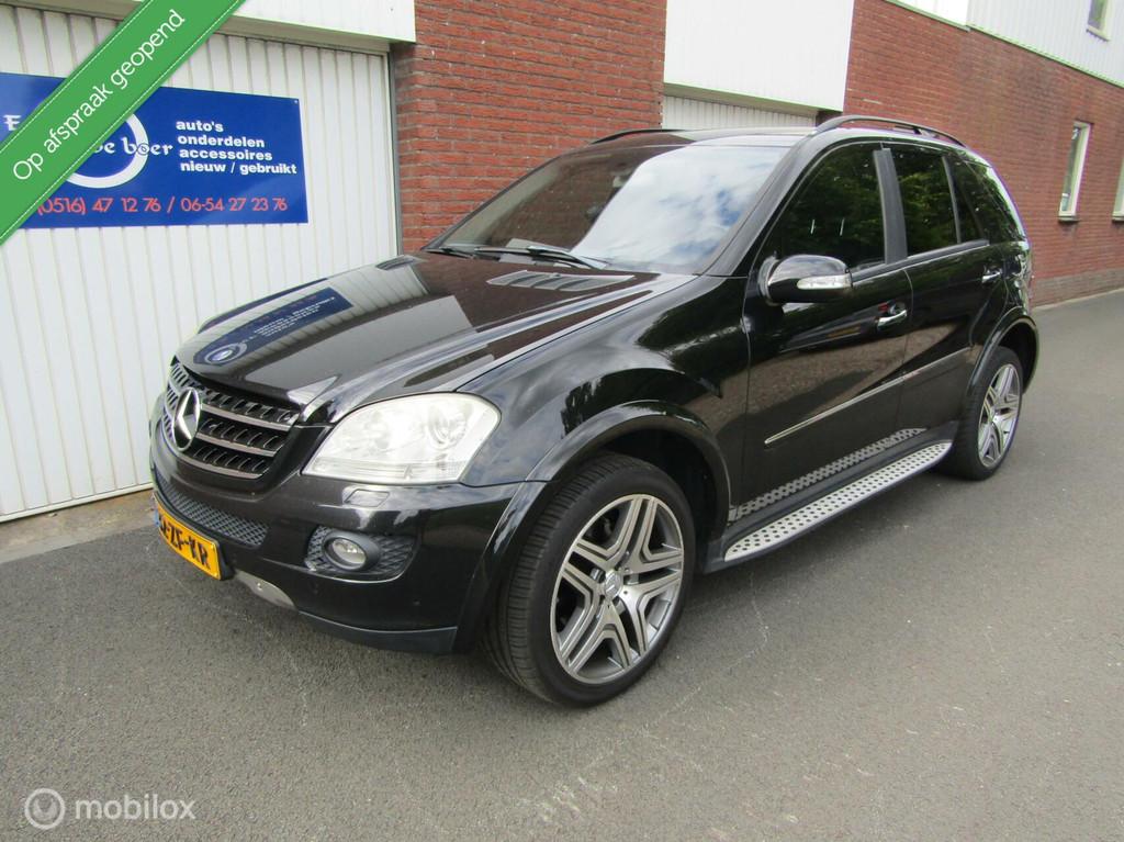 Mercedes M-klasse 320 CDI zwart bj 07 amg pakket 265468 km, Auto's, Automaat, Gebruikt, 255 €/maand, Bedrijf