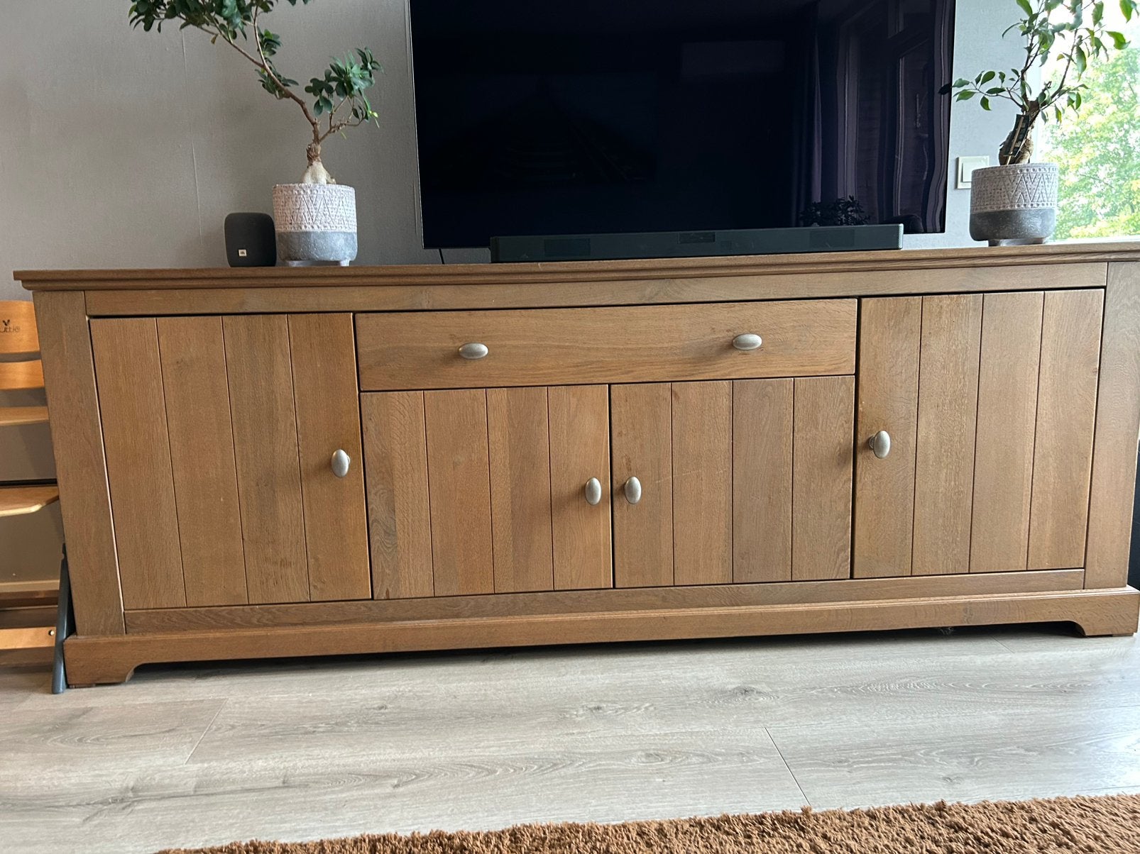Mooi degelijk dressoir 2:30 m bij 0,45 m, Ophalen, Zo goed als nieuw, 25 tot 50 cm, 200 cm of meer