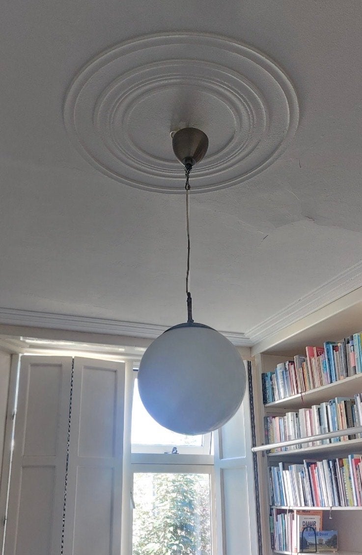 Vintage glazen bol hanglamp - Melkglas, Ophalen of Verzenden, Gebruikt, Glas, E27 (groot)