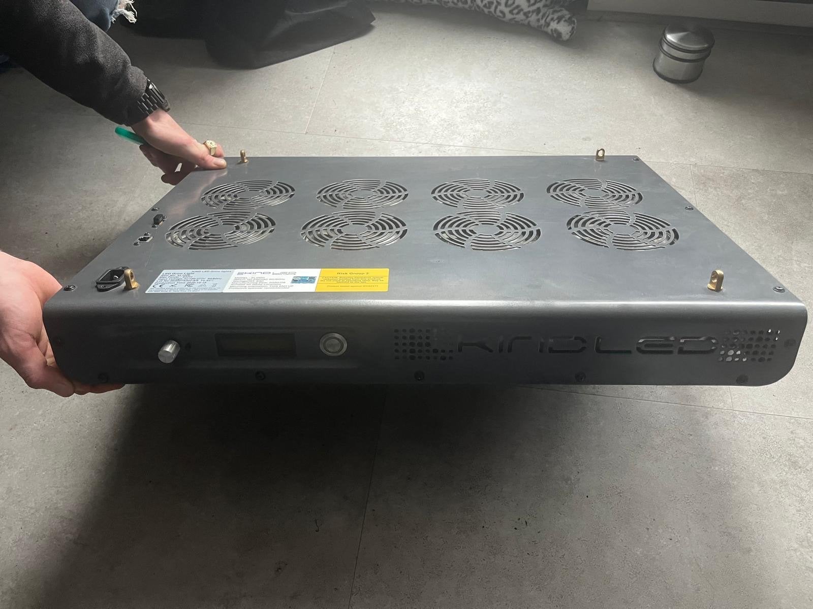 Kindled XL 1000 Groei- en Bloeilamp - 630W, Ophalen, Gebruikt, Kweeklamp