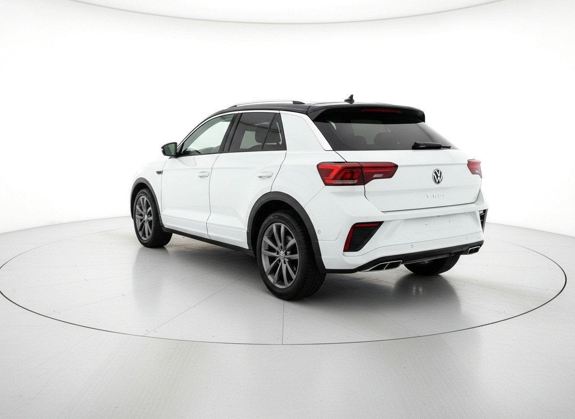 Volkswagen T-Roc 1.0 TSI R-Line|LED|Navi|Panoramadak|Camera|, Voorwielaandrijving, Gebruikt, 116 pk, 1204 kg