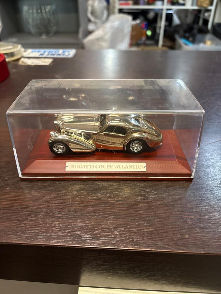 Bugatti Coupé Atlantic Modelauto - Goudkleurig, Overige merken, 1:50 of kleiner, Auto, G