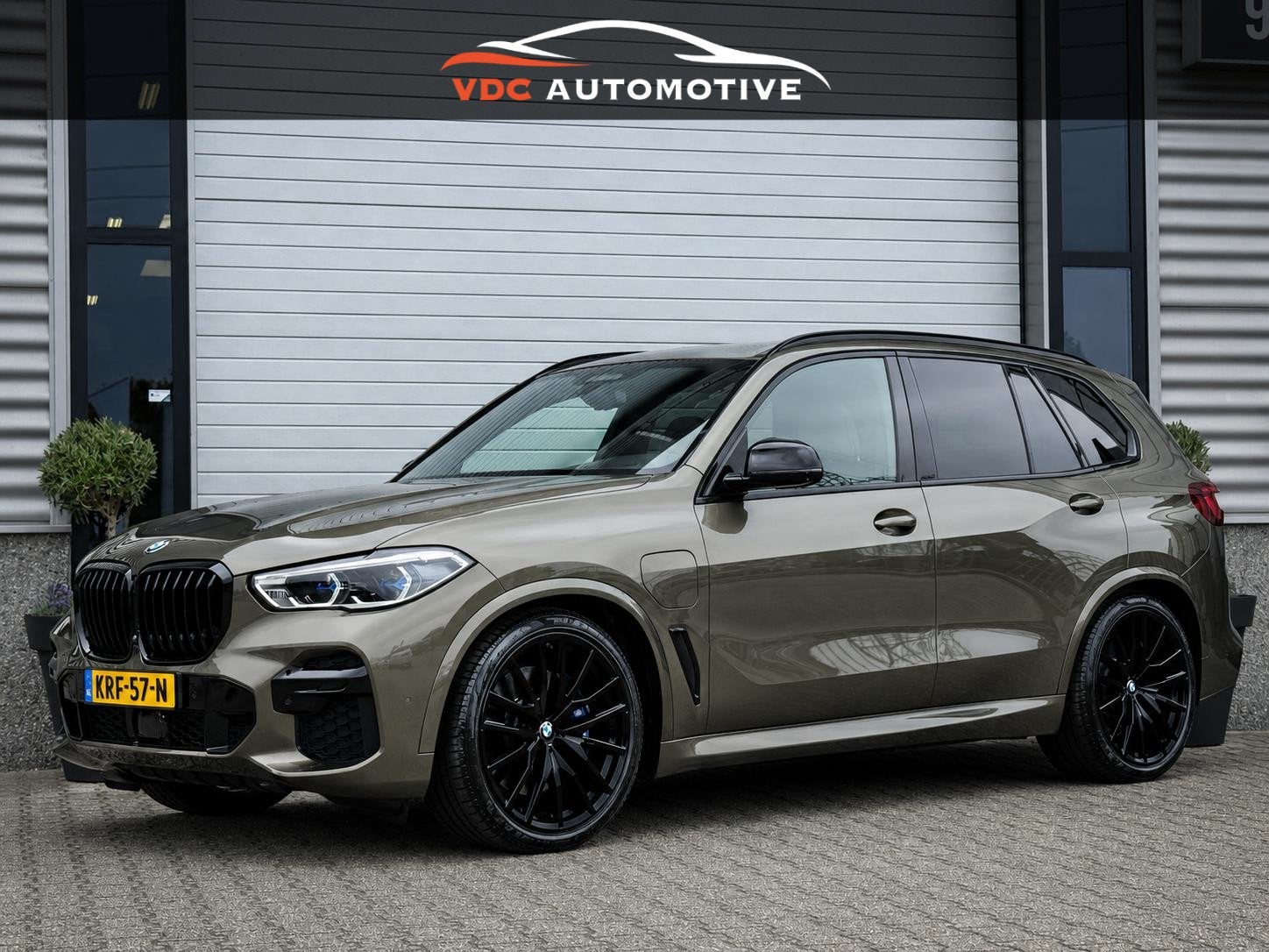 BMW X5 xDrive45e m Sport Manhattan | Trekhaak | Laser | Comf, Auto's, Dealer onderhouden, Gebruikt, 394 pk, Vierwielaandrijving