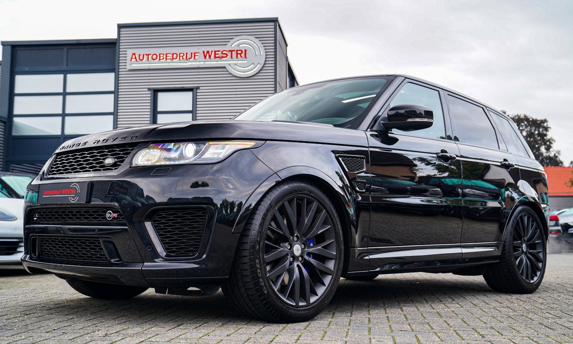 Land Rover Range Rover Sport 5.0 V8 Supercharged SVR | Panor, Auto's, Automaat, Gebruikt, 3000 kg, Zwart