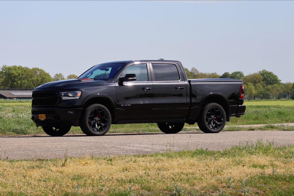 Dodge RAM Laramie 2019, Automaat, Zwart, Vierwielaandrijving, Particulier