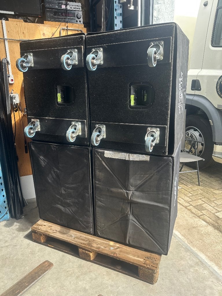 6x RCF ESW 1018 Subwoofer gestoffeerd grijs, Subwoofer, Zo goed als nieuw, Ophalen, 150 watt of meer
