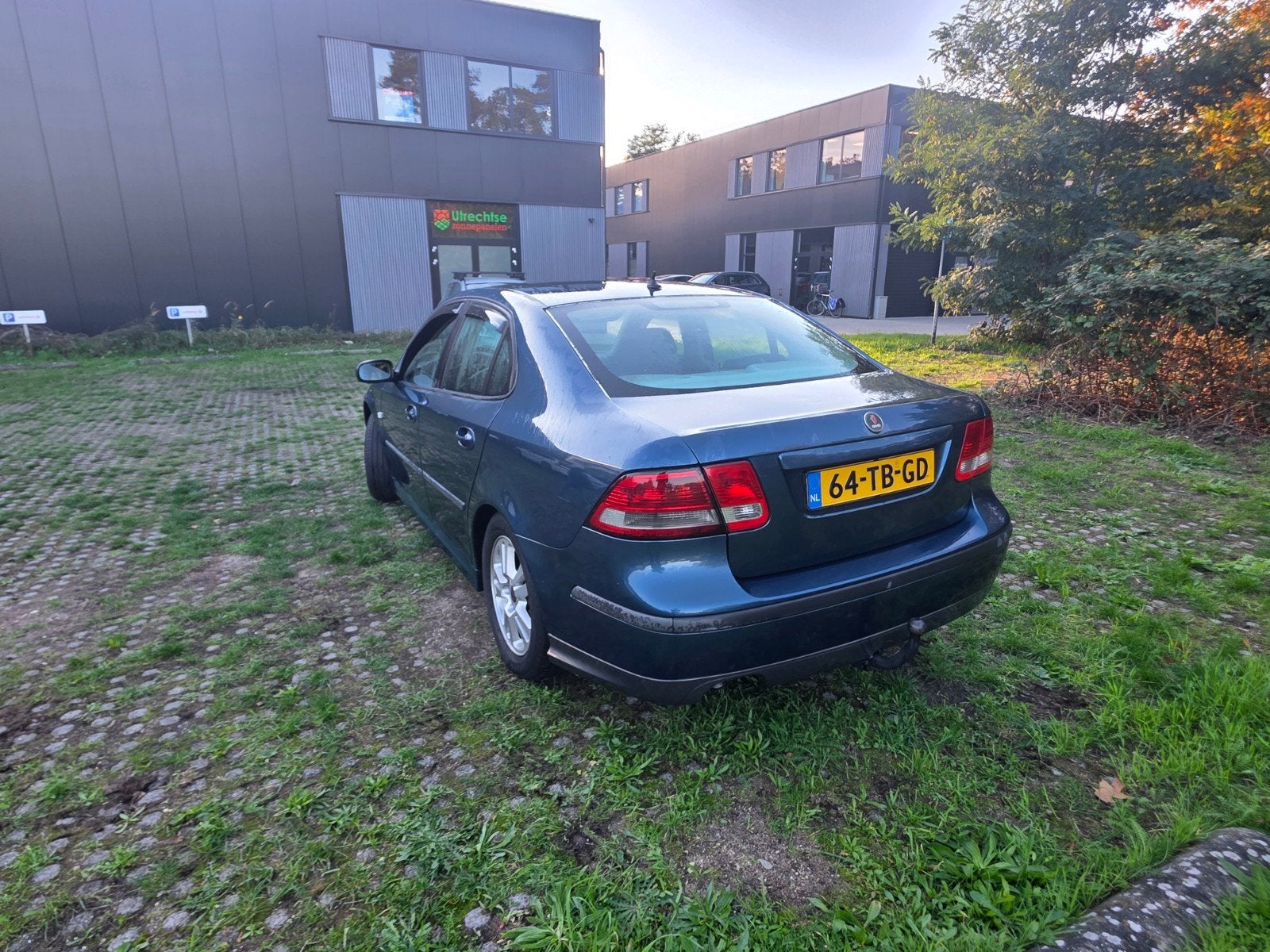 Saab 9-3 1.8 T Sport Sedan 2006 Blauw, Auto's, 4 cilinders, Blauw, Origineel Nederlands, 75 €/maand