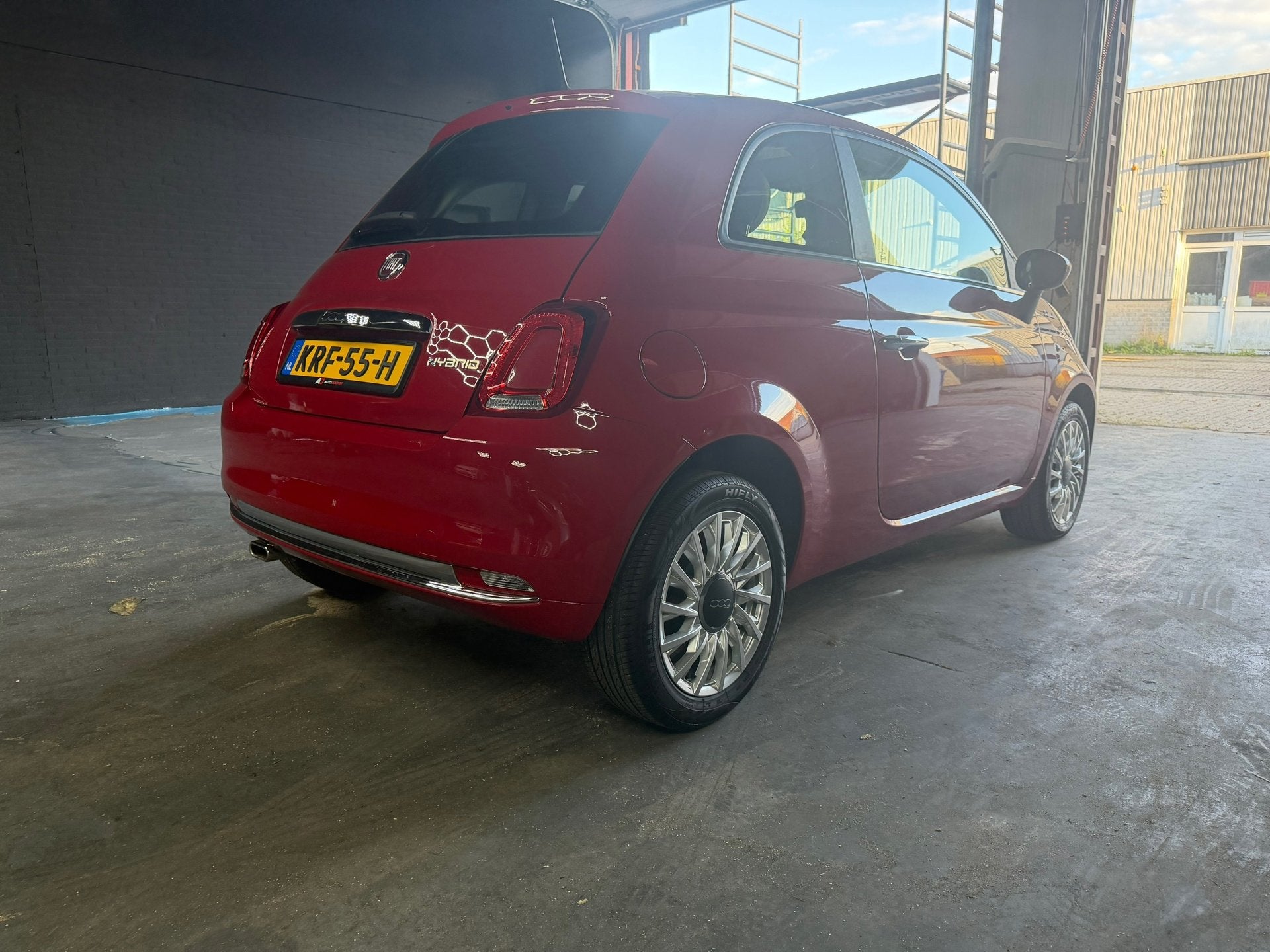 Foto 6 van Fiat 500 1.0 Hybrid Dolcevita