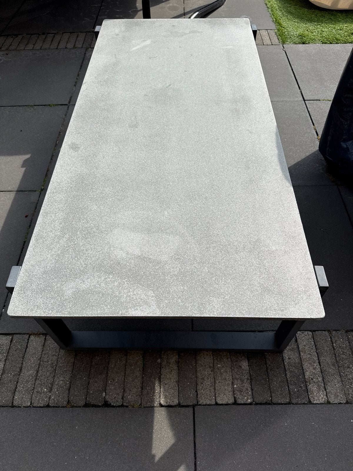 Jysk Buiten Tafel - Modern en Duurzaam, Ophalen, Gebruikt, Rechthoekig, Metaal