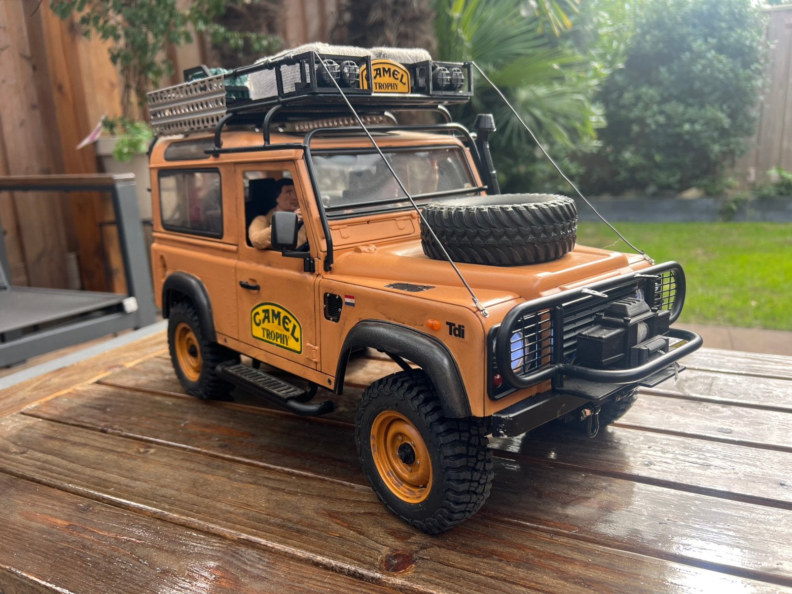 1:10 rc Landrover Camel Trophy, Elektro, Auto offroad, Ophalen of Verzenden, Zo goed als nieuw