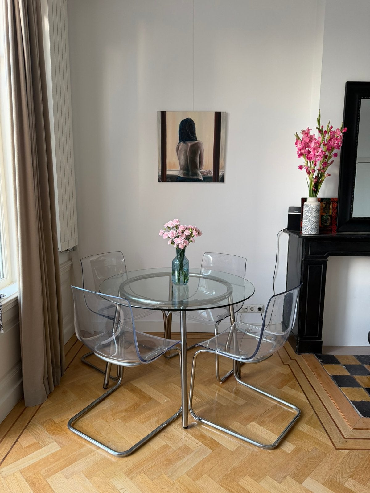 Vintage IKEA glazen tafel met 4 stoelen, Ophalen, 100 tot 150 cm, Rond, 25 tot 50 cm