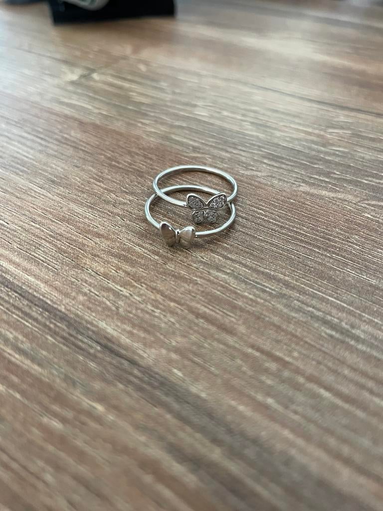 Ring zilverkleurig vlindertjes maat 17.5 lucardi, Ophalen of Verzenden, Zo goed als nieuw, 17 tot 18, Zilver