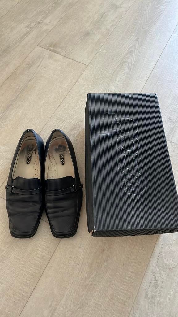 Ecco schoenen donker blauw lage hak 37, Ophalen, Blauw, Instappers, Gedragen
