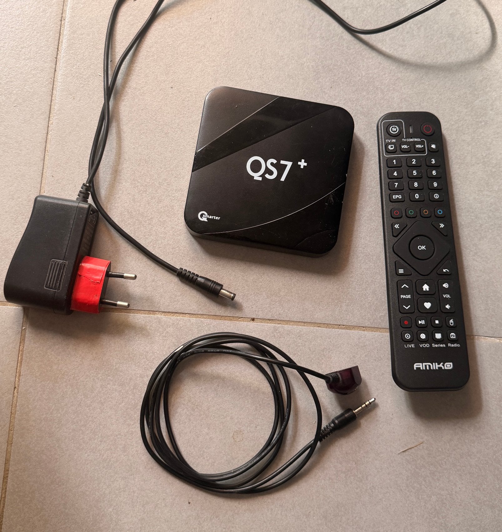 QSmarter QS7+ | android IPTV kastje, Ophalen of Verzenden, Gebruikt, HDMI, Minder dan 500 GB