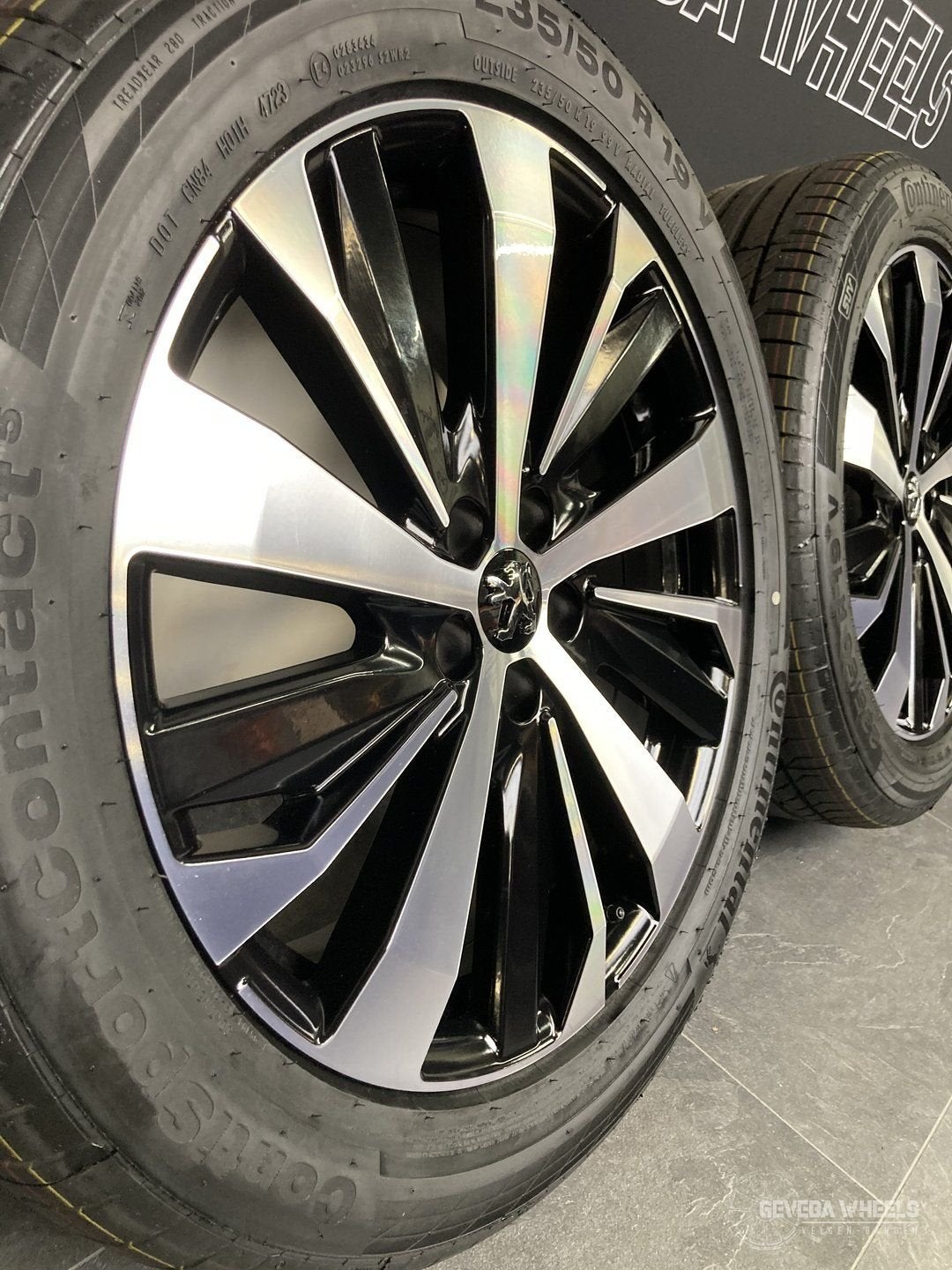 19” originele Peugeot 3008 / 5008 velgen + banden DEMO 5x108, Auto-onderdelen, 19 inch, Gebruikt, -, -