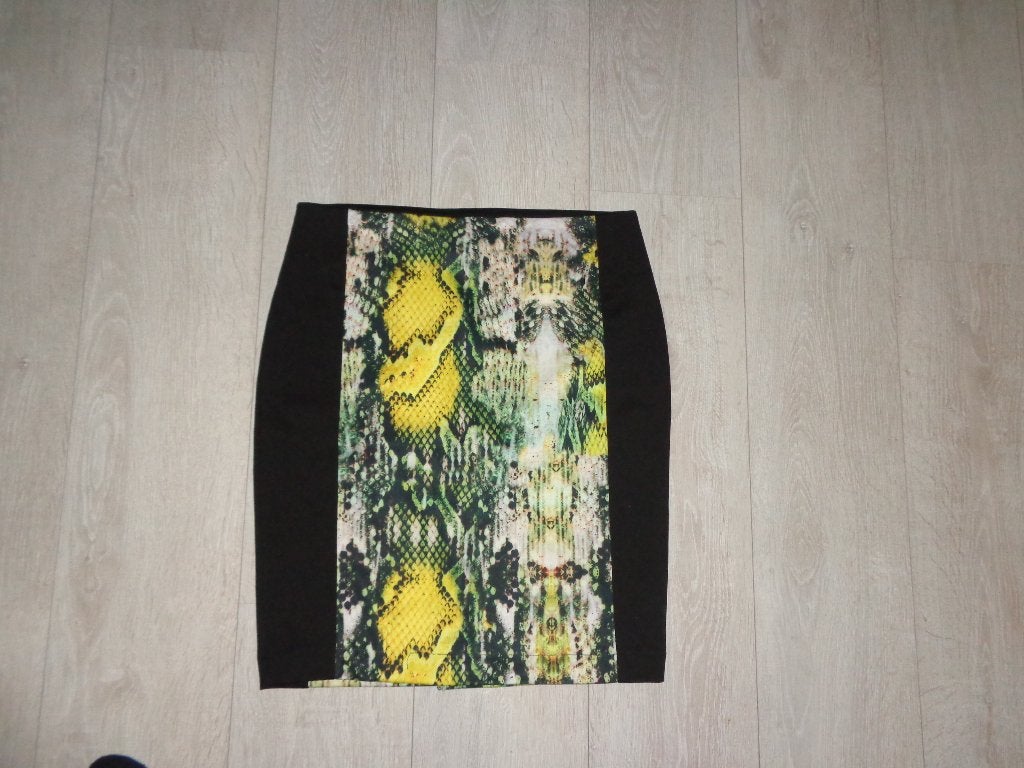 zwart/gele rok van Articles, maat 40, Kleding | Dames, Maat 38/40 (M), Meerkleurig, Ophalen of Verzenden, Gedragen