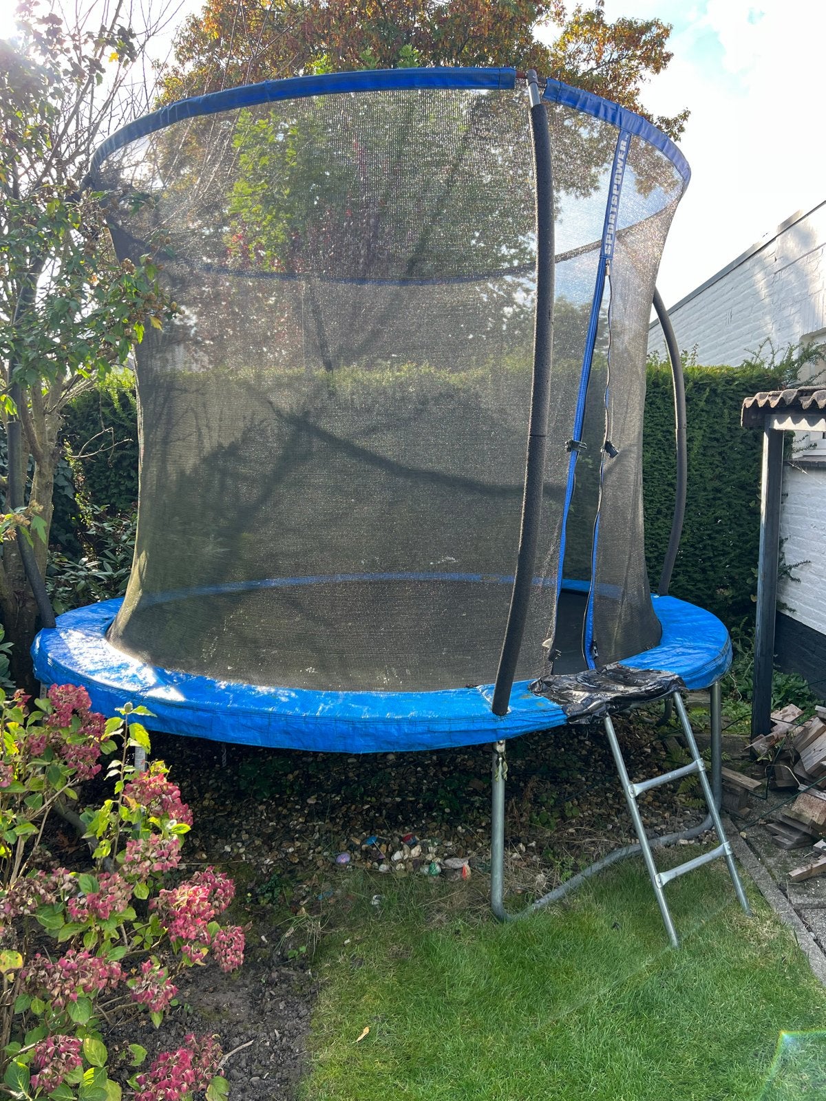 Trampoline met vangnet en trapje - 310 cm buitenmaat, Ophalen, Gebruikt