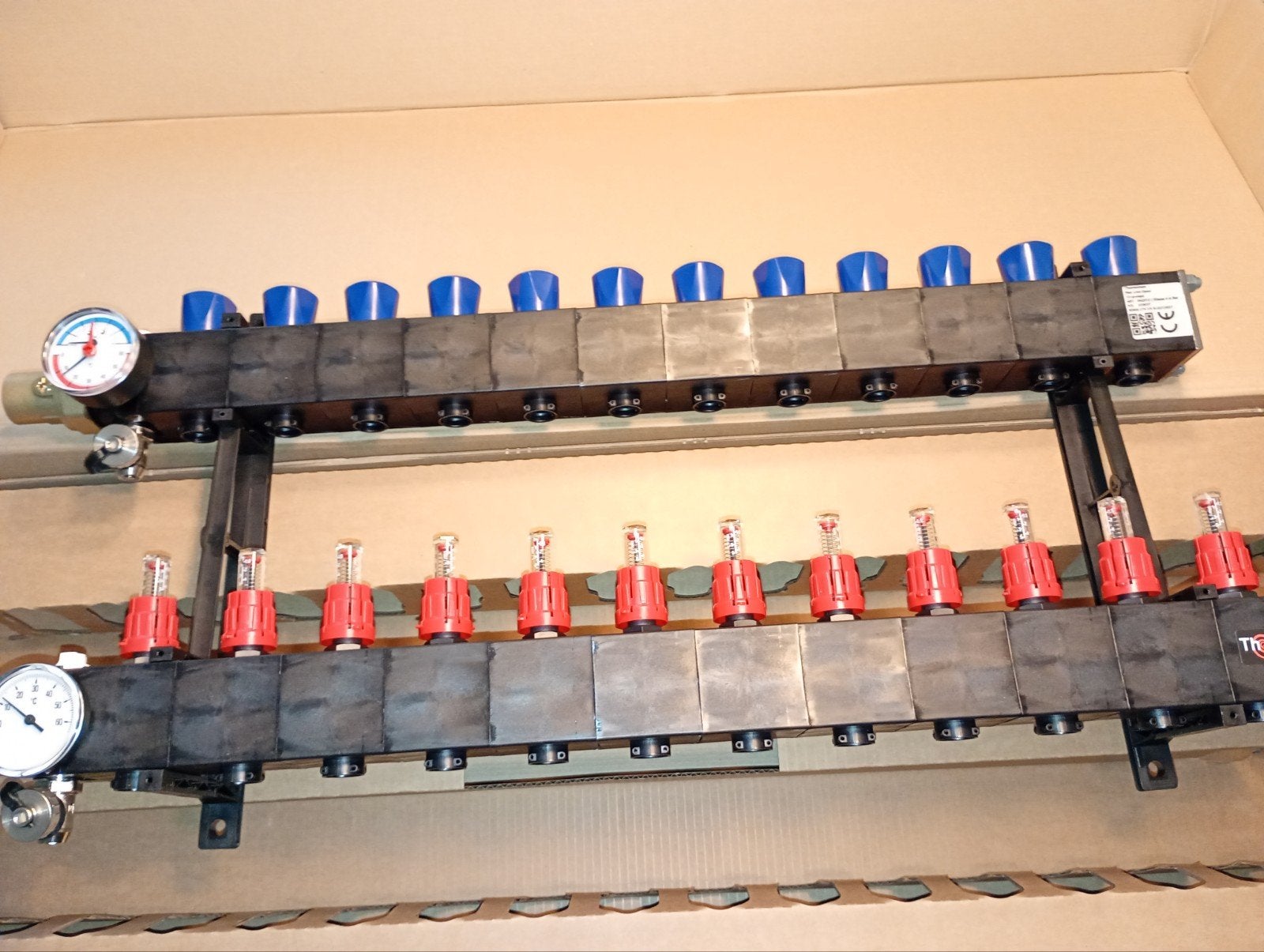 Nieuw Therminon 12 groep open vloerverwarming verdeler, Minder dan 30 cm, Overige typen, Nieuw, Minder dan 60 cm