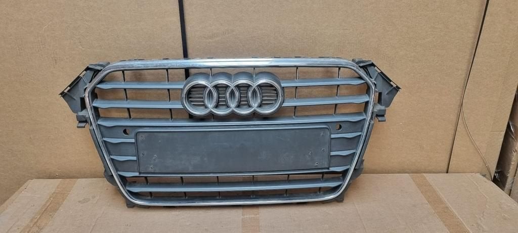Grille AUDI A4 B8 8K0853651AH , 8K0853651AJ, Auto-onderdelen, Gebruikt, -, -, Ophalen of Verzenden