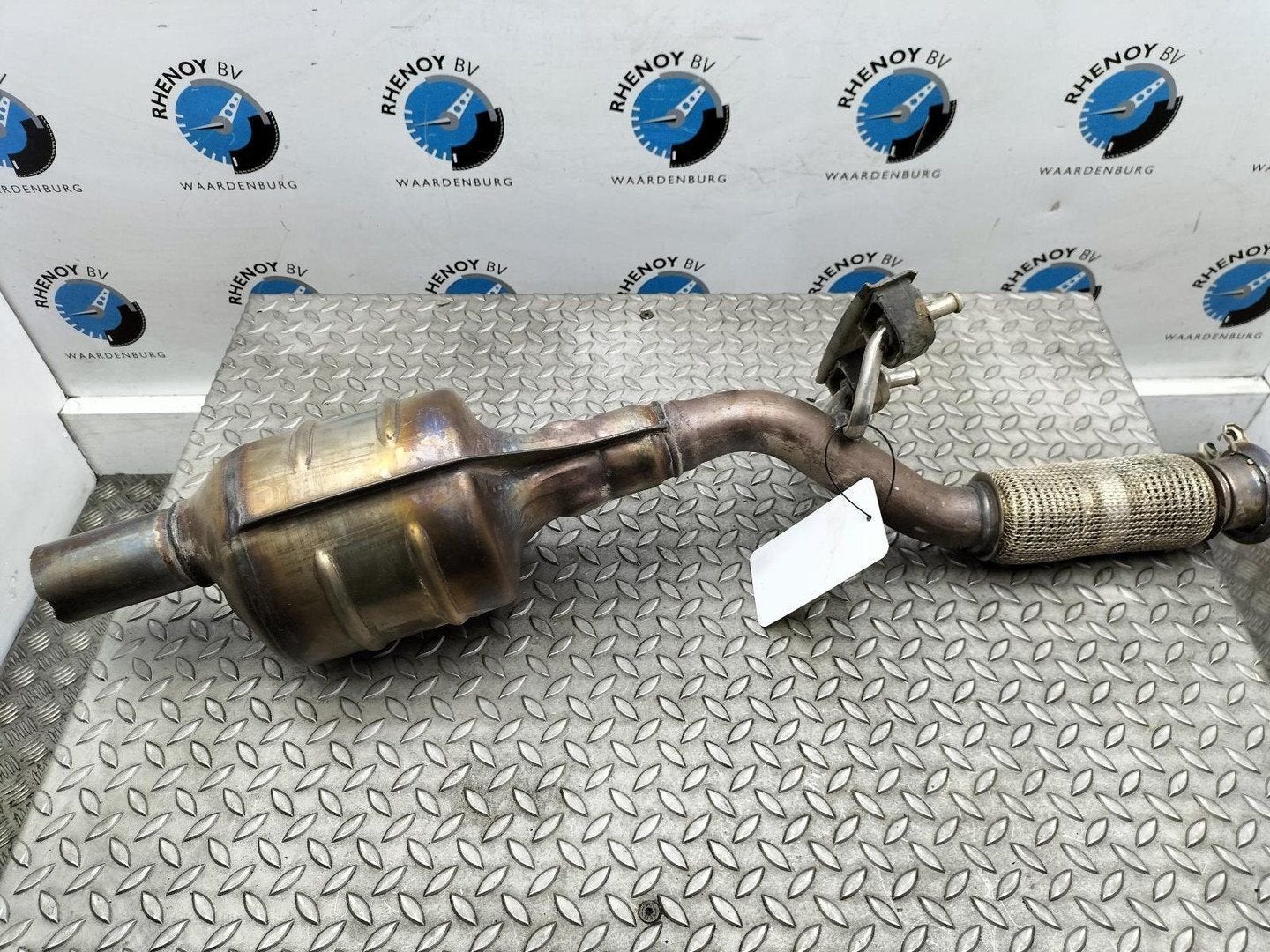 NISSAN JUKE F16E  KATALYSATOR 2024, Ophalen of Verzenden, Gebruikt, Stiba lid