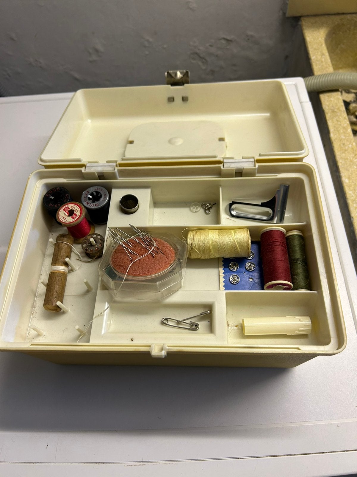 NAAIBOX 70’ER JAREN MET INHOUD, Ophalen of Verzenden, Gebruikt, Overige typen