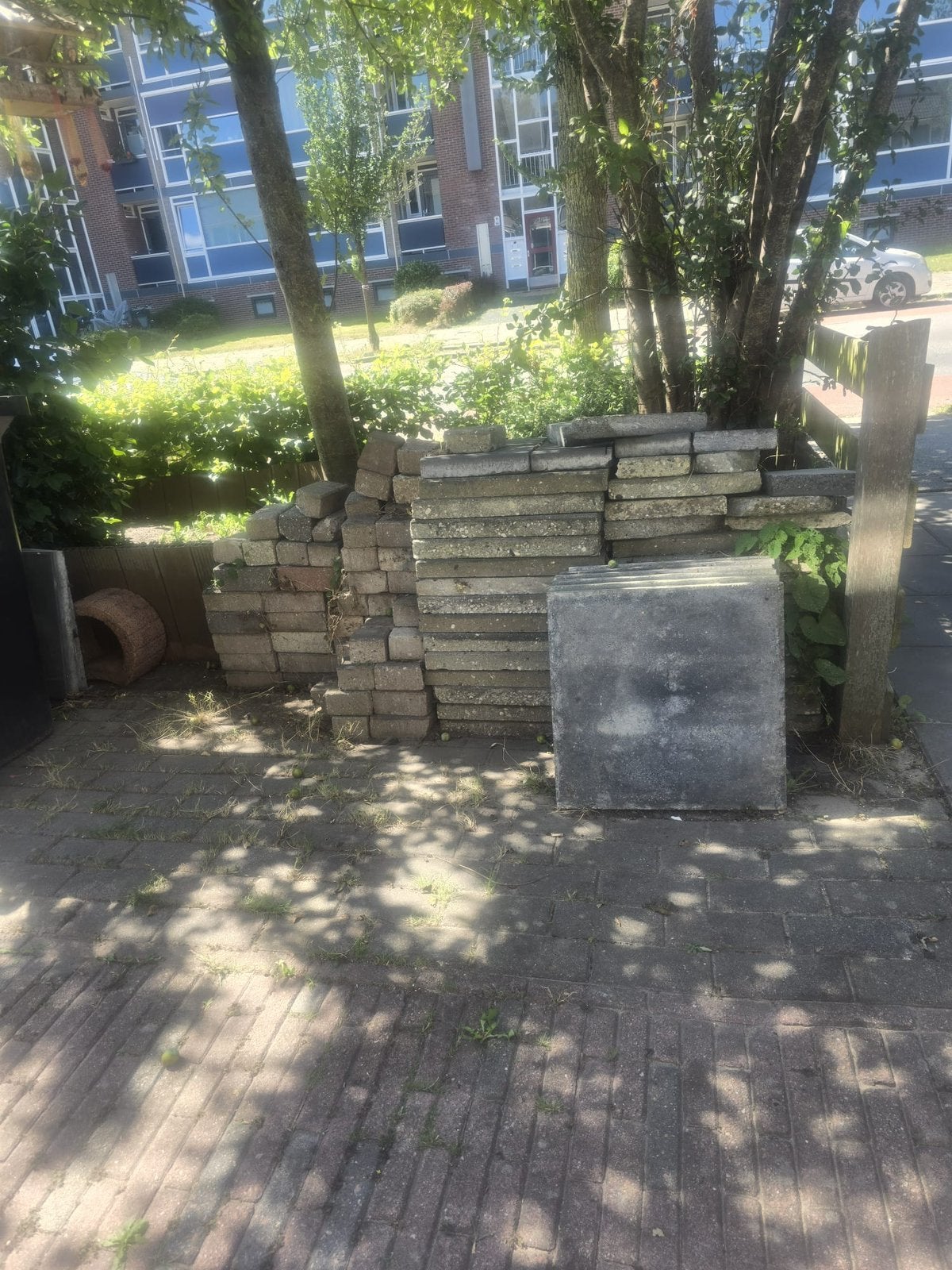 Gratis, Ophalen, Zo goed als nieuw, Beton, Klinkers