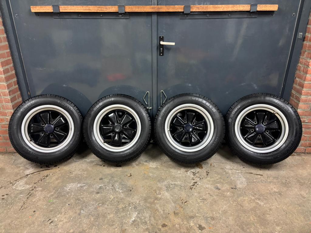 Porsche fuchs velgen, Ophalen, Porsche