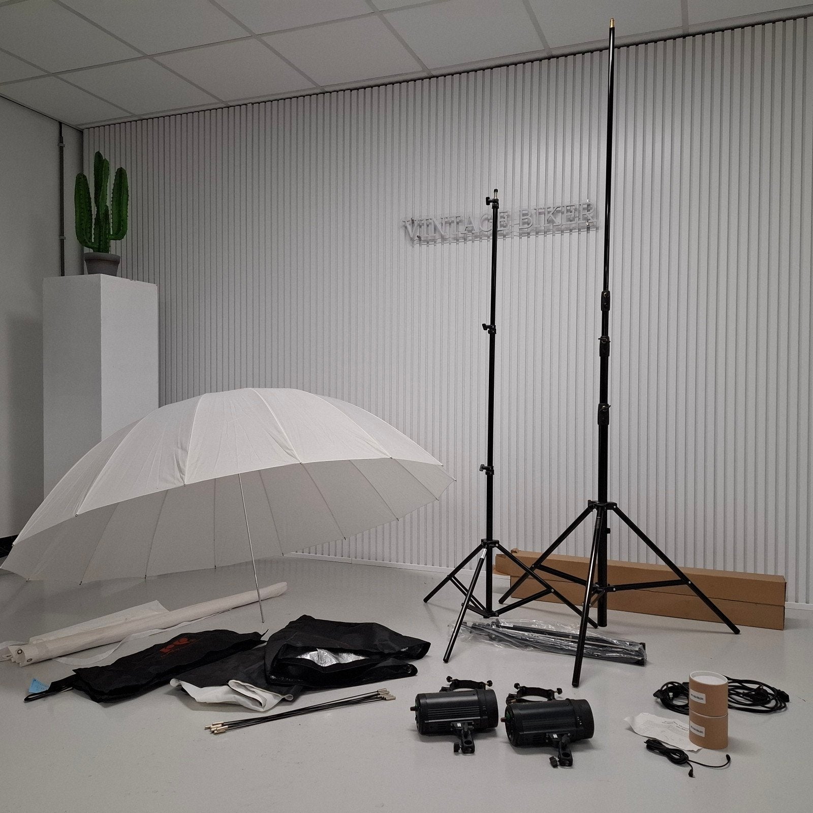 Complete Falcon Eyes Studio Flitsset - Nieuwstaat, Ophalen of Verzenden, Zo goed als nieuw, Complete fotostudio