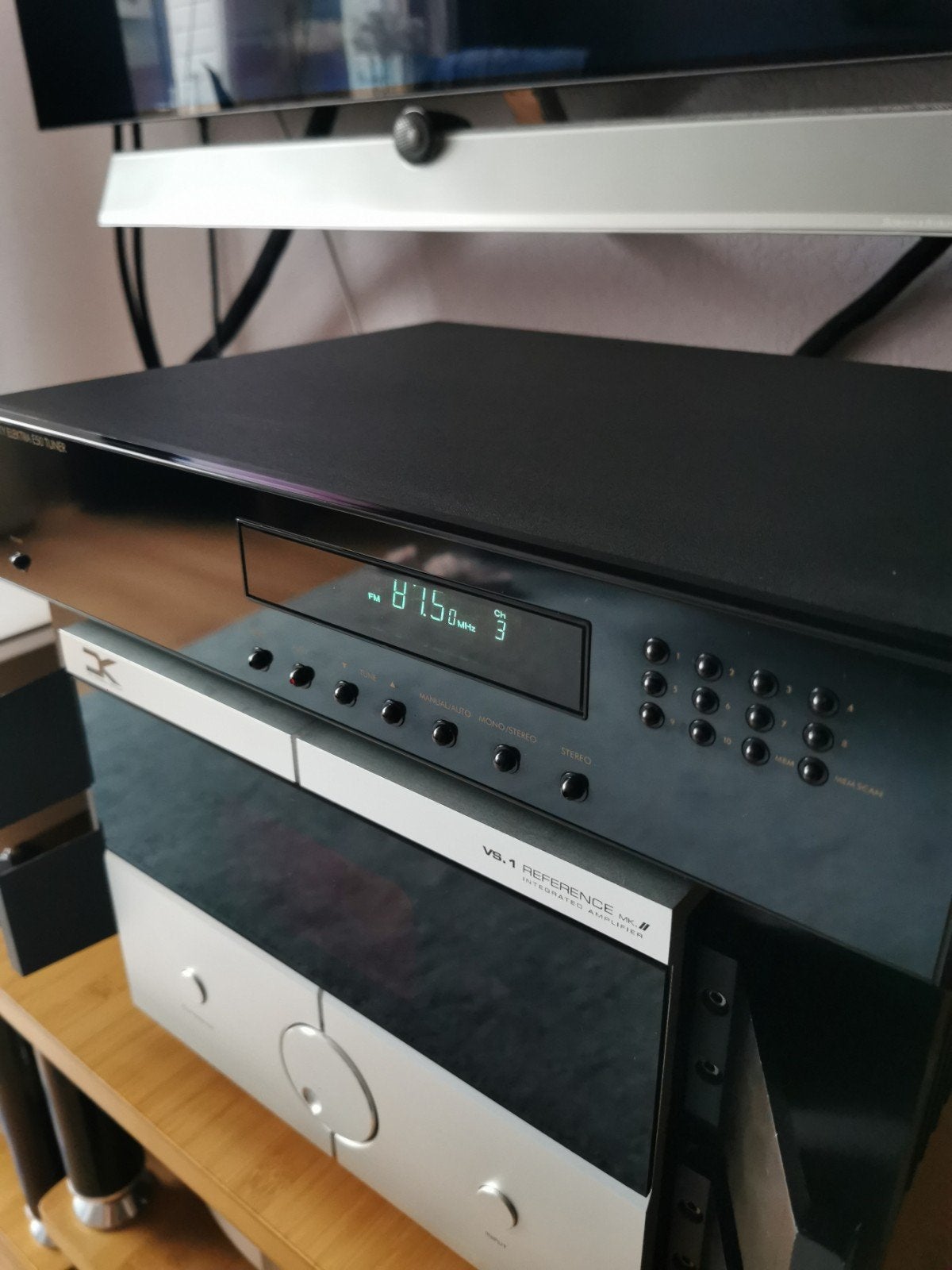 musical fidelity elektra 50 tuner top staat, Ophalen of Verzenden, Zo goed als nieuw, Analoog