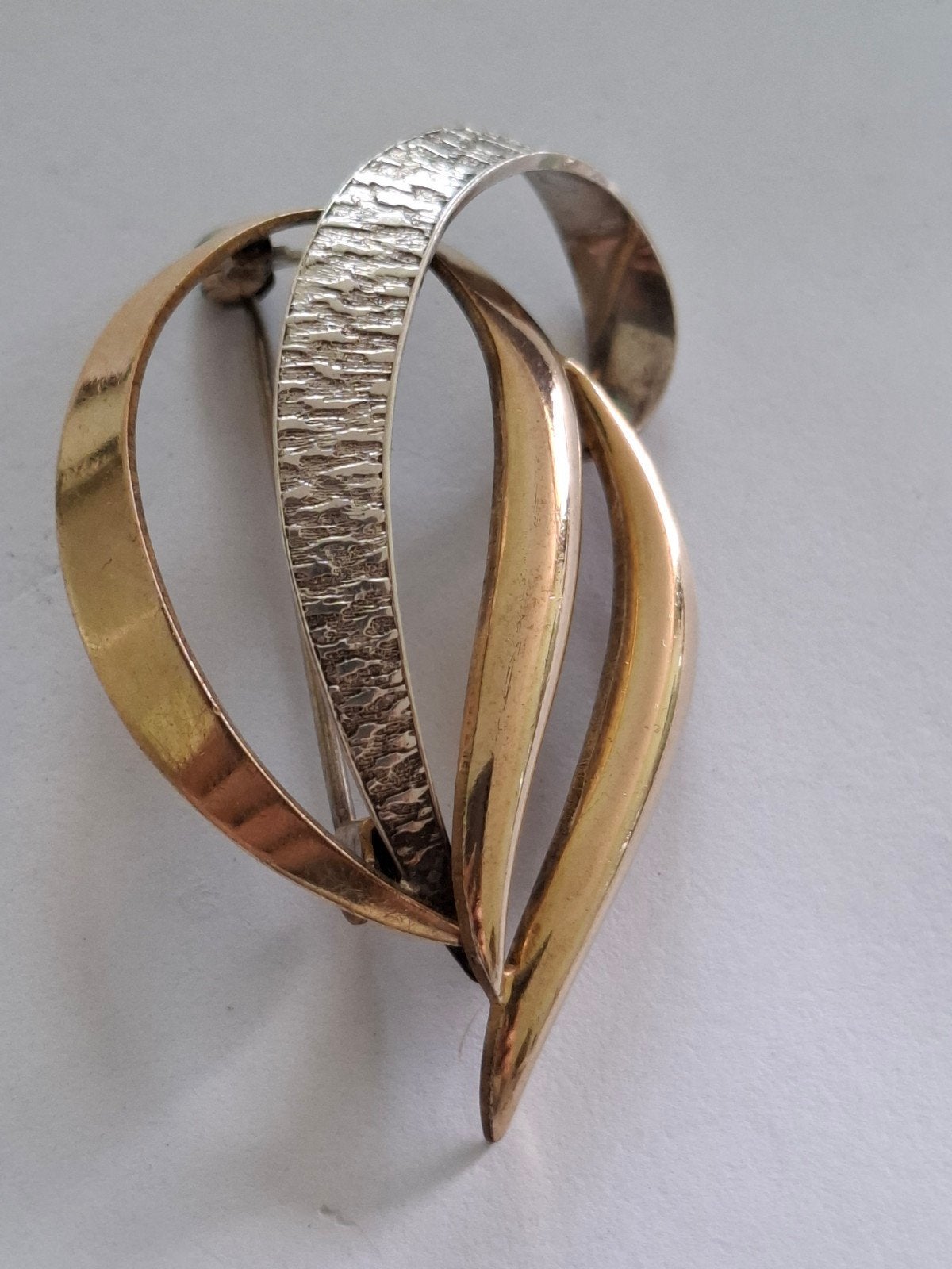 Vintage Bicolor Broche Andreas Daub (A*D) Jaren 60/70, Sieraden, Tassen en Uiterlijk, Broches, Ophalen of Verzenden, Goud