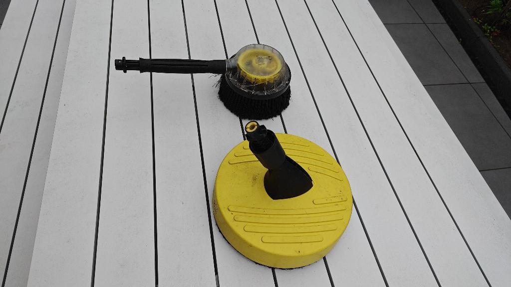 Kärcher terrasreiniger en wasborstel, Tuin en Terras, Hogedrukreinigers, Ophalen of Verzenden, Gebruikt, Elektrisch, Karcher terras reiniger