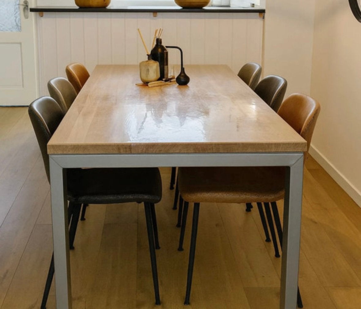 Xooon eet tafek zeer mooi, Huis en Inrichting, Tafels | Eettafels, Ophalen, 50 tot 100 cm, Zo goed als nieuw, Vijf personen of meer