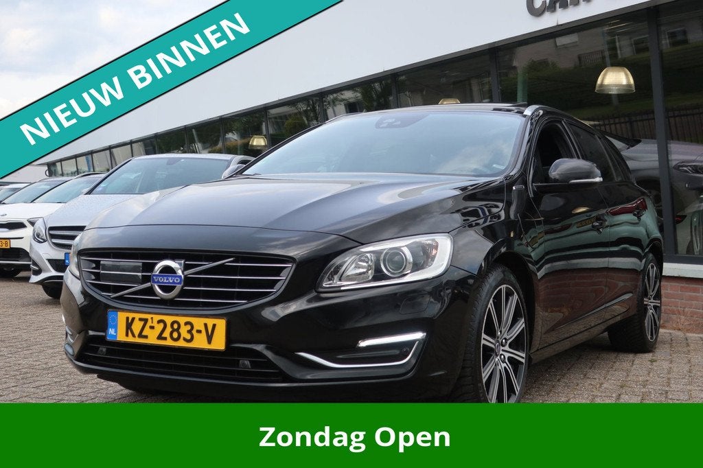 Volvo V60 2.4 D5 Twin Engine R-Design 2e EIG_LED_ADAP-CRUIS_, Auto's, Volvo, Automaat, Vierwielaandrijving, 1880 kg, 210 min