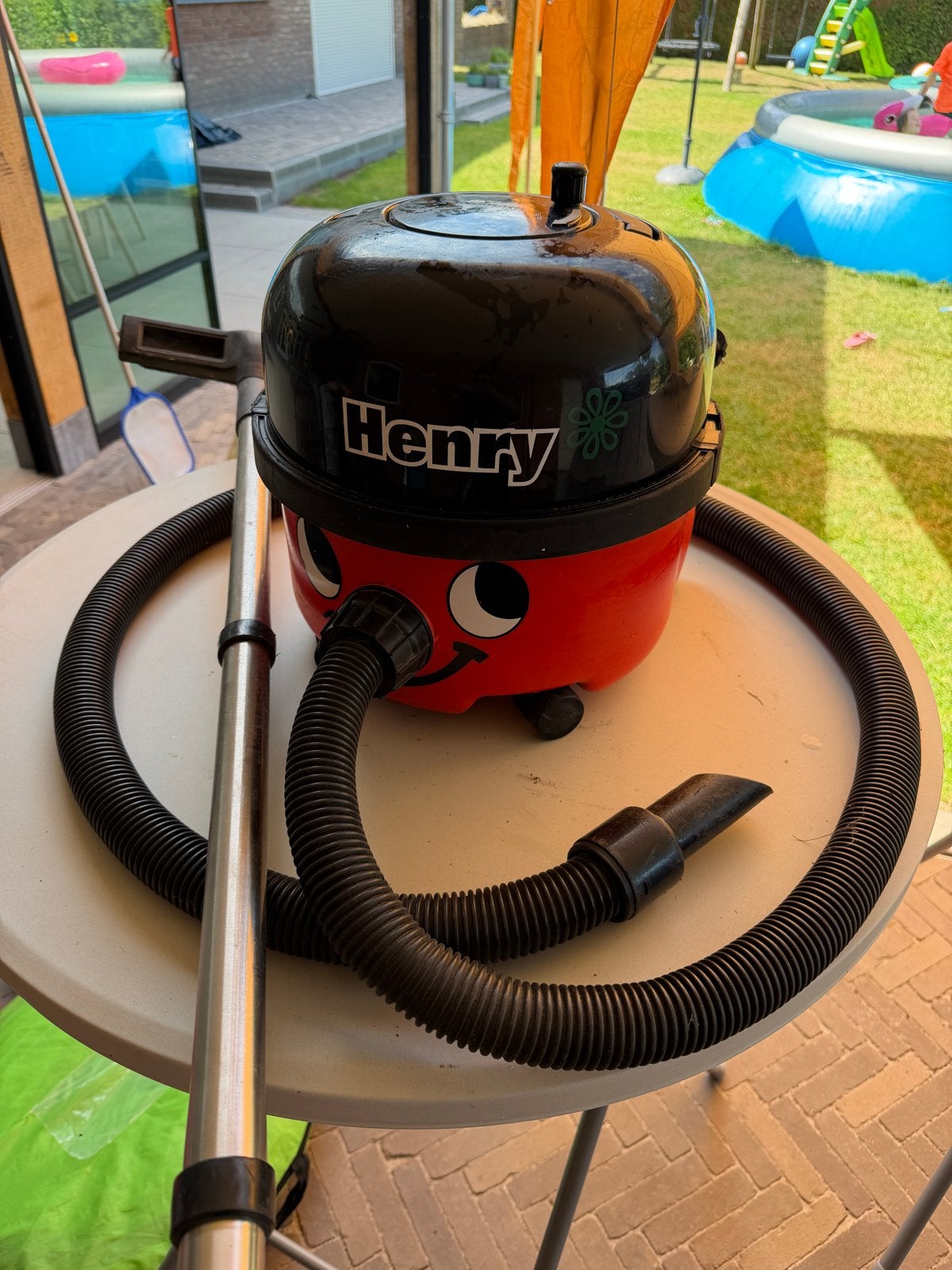 Numatic Henry stofzuiger - Krachtig en betrouwbaar, Witgoed en Apparatuur, Stofzuigers, Gebruikt, Numatic, Sledestofzuiger, 1200 tot 1600 watt