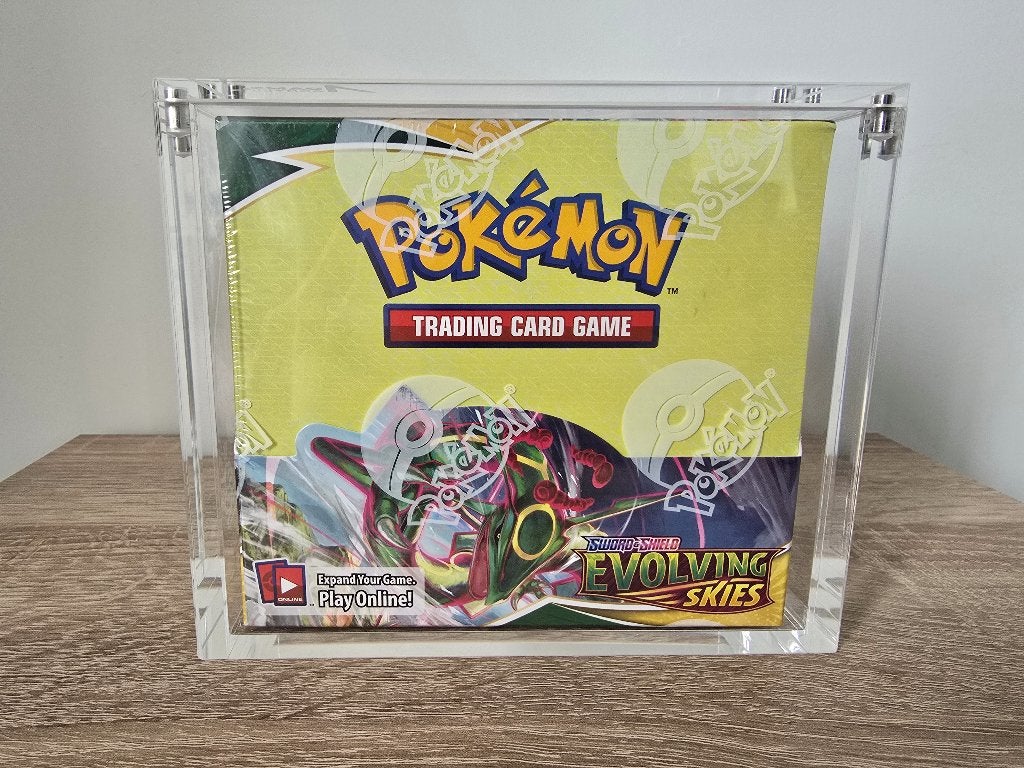 Evolving Skies Booster Box・Inclusief Acrylic Case!, Ophalen of Verzenden, Nieuw, Boosterbox, Foil
