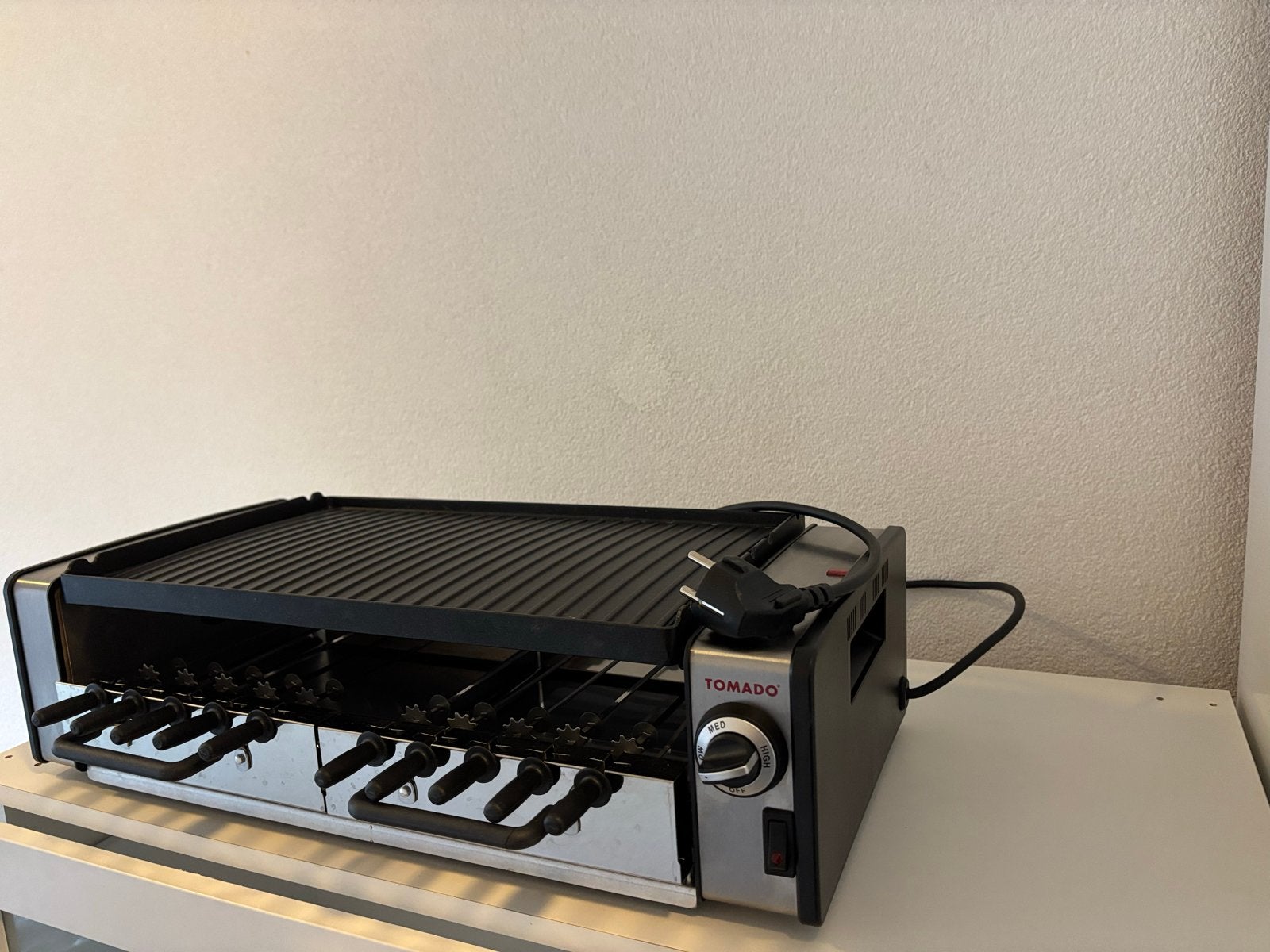 Tomado Multifunctionele Grill - Raclette & Grillplaat, Ophalen, Zo goed als nieuw