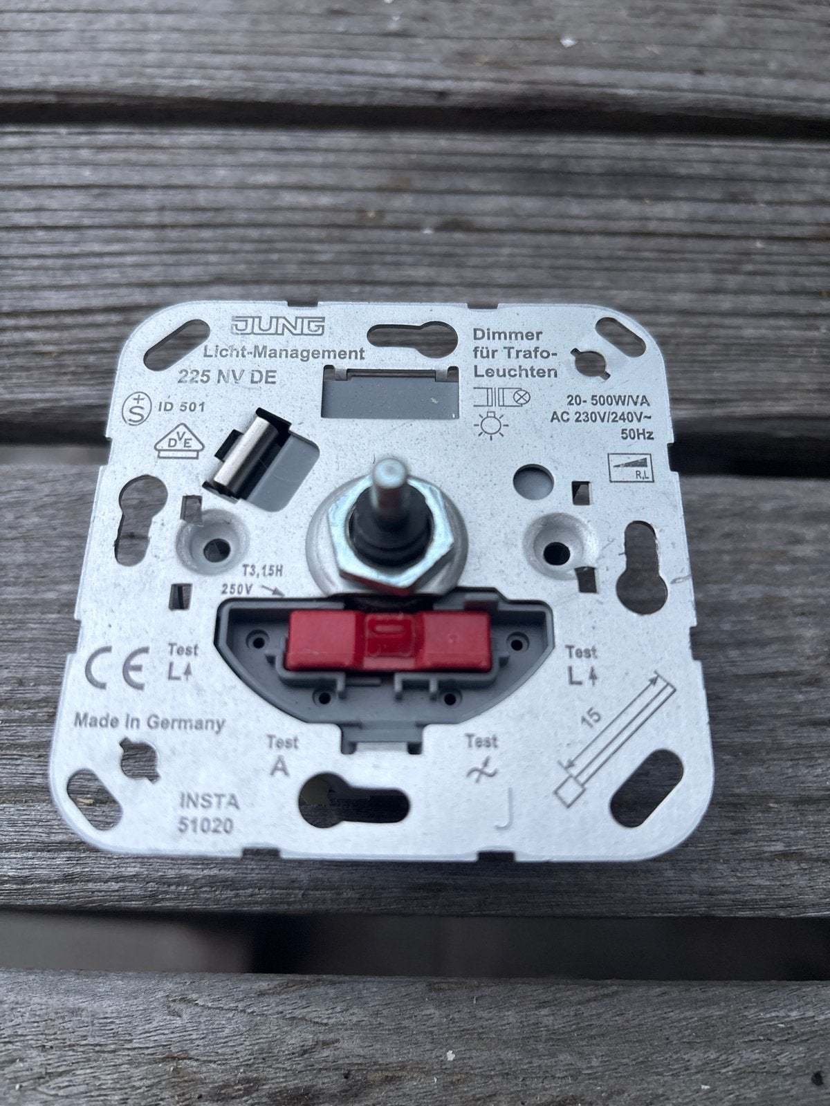 JUNG Dimmer 225 NV DE voor Trafo-Leuchten 20-500W/VA, Ophalen, Gebruikt, Jung, Dimmer