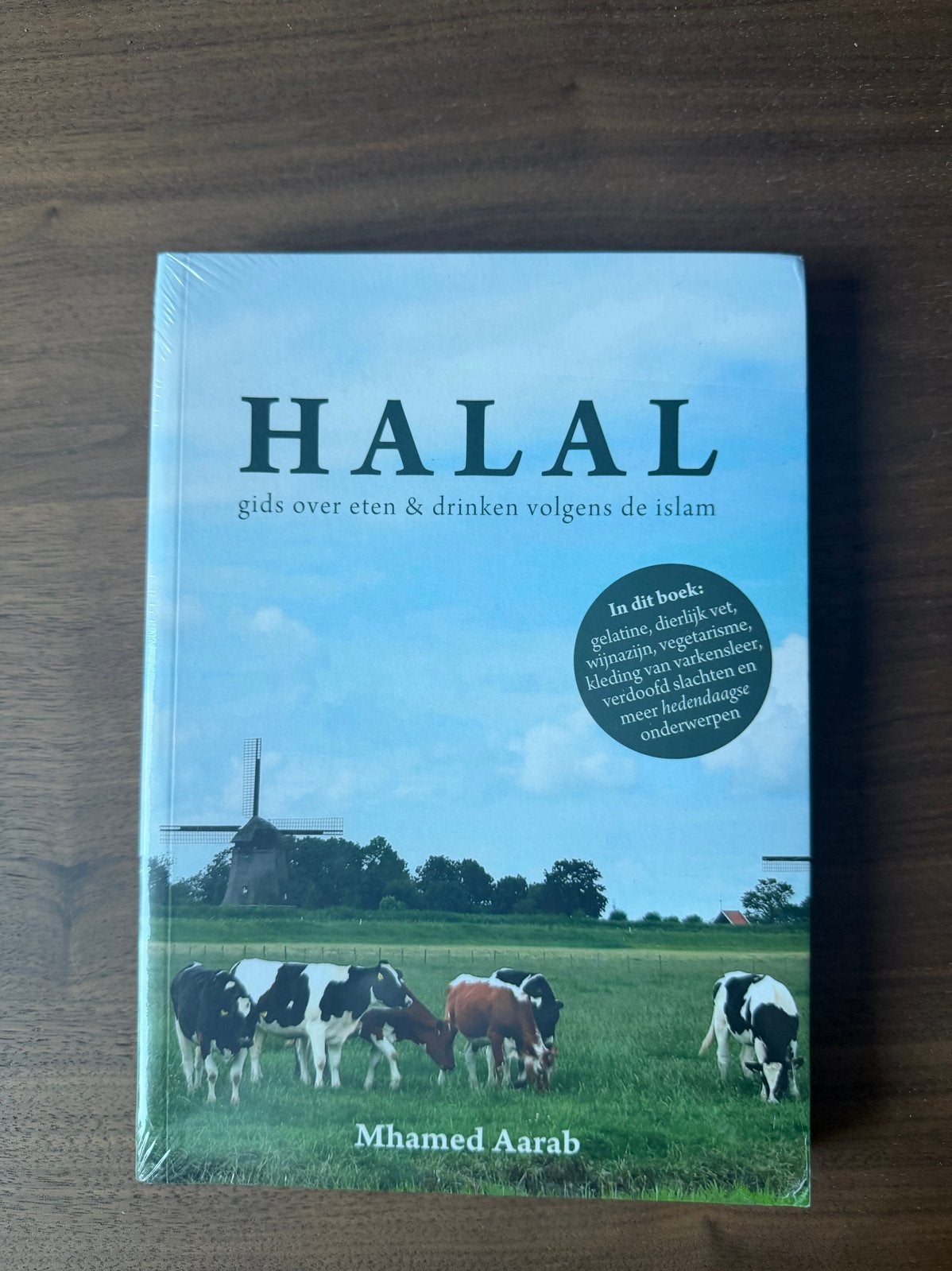 Halal: Gids over eten & drinken volgens de islam, Ophalen of Verzenden, Nieuw, Islam