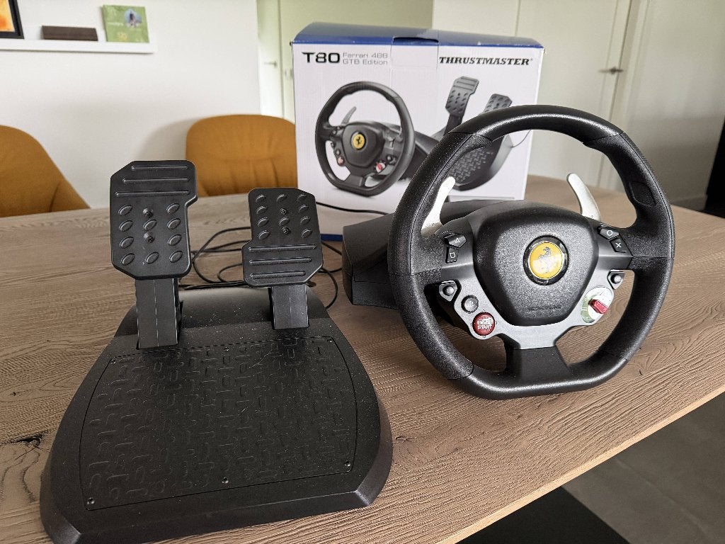 Gamestuur en pedalen: Thrustmaster T80 Ferrari 488, Ophalen of Verzenden, Zo goed als nieuw