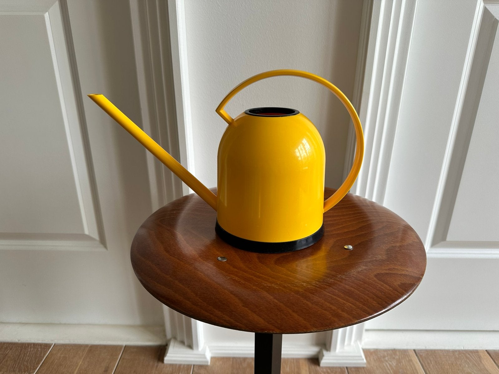 Vintage zwart/geel design Gietertje van Emsa., Ophalen, Zo goed als nieuw, Kunststof