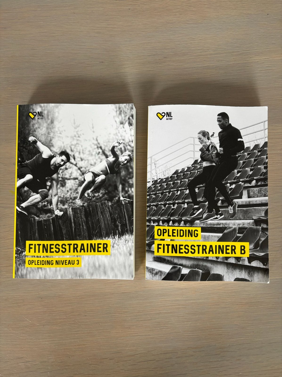 Opleiding Fitnesstrainer B en Fitnesstrainer Niveau 3 boeken, Boeken, Ophalen, Gelezen, Niet van toepassing