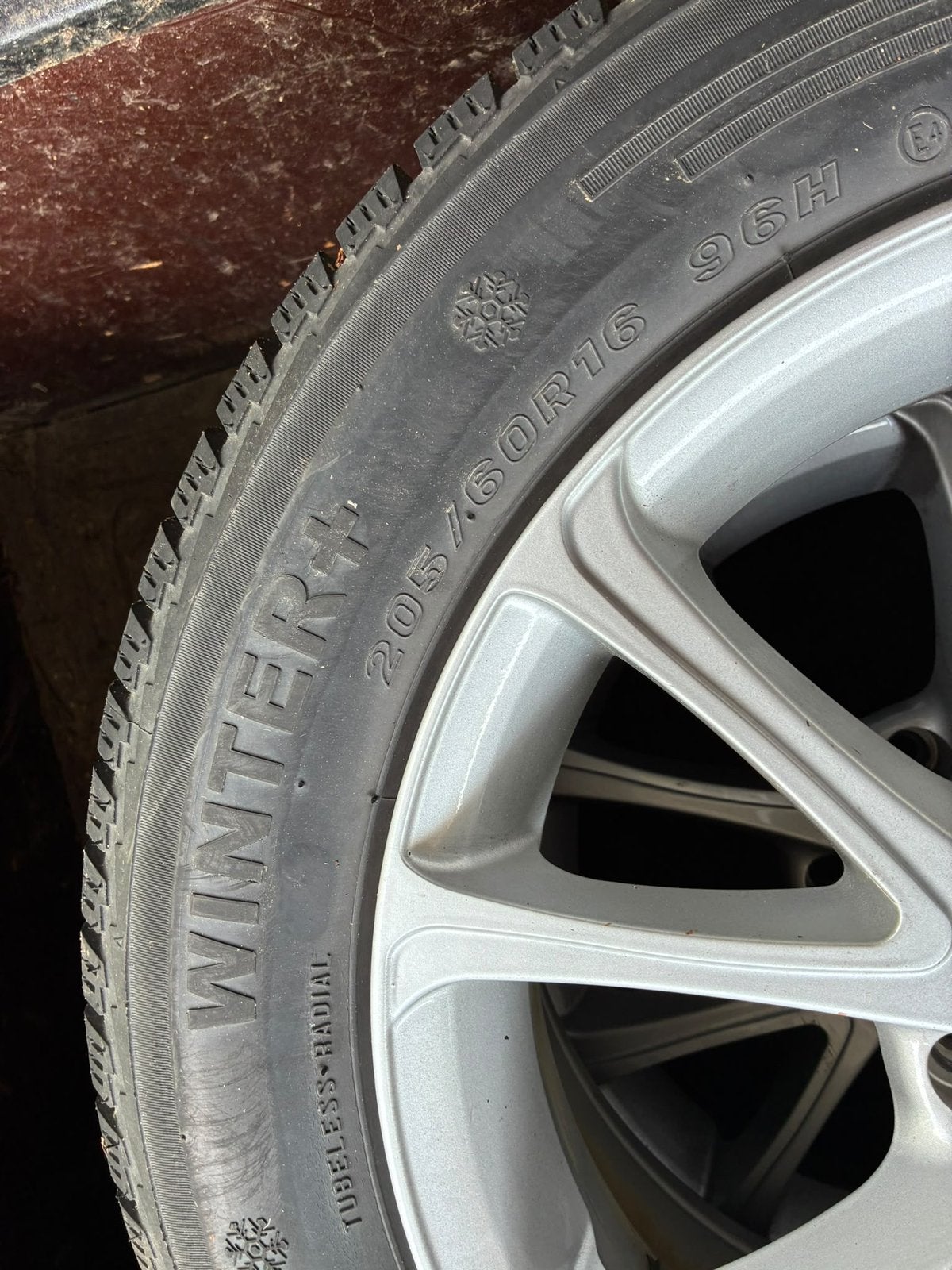 Winterwielen met velg, Ophalen, 16 inch, Banden en Velgen, 205 mm