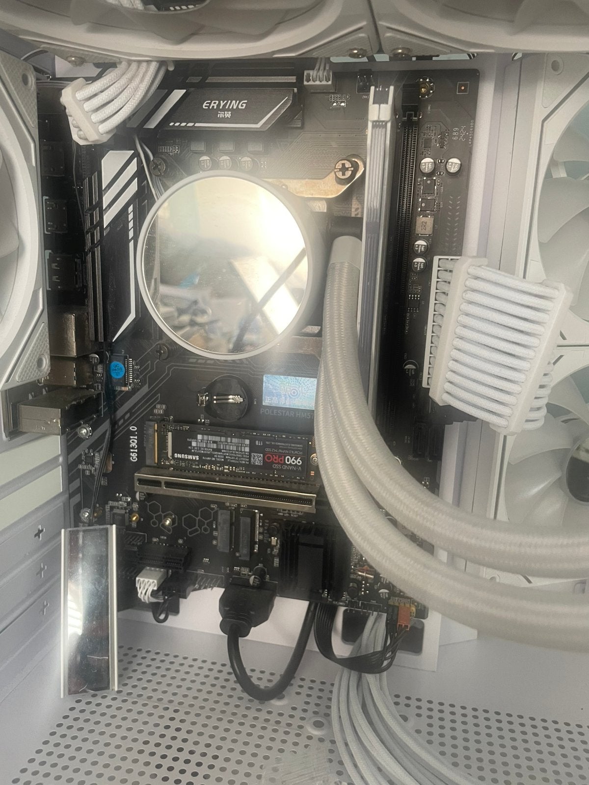 Motherboard + mismanufactured i9, Computers en Software, Processors, Ophalen of Verzenden, Gebruikt, 16-core, 2 tot 3 Ghz
